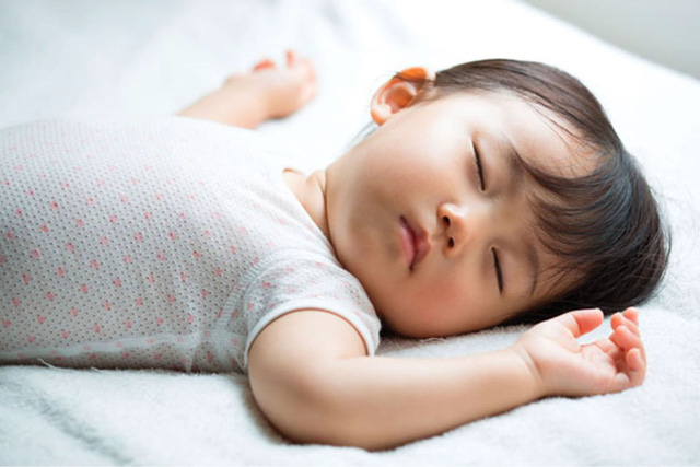 Ngủ sớm có thể giảm nguy cơ thừa cân hay béo phì ở trẻ nhỏ